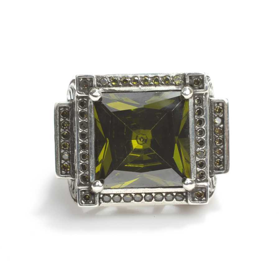 Anillo para hombre de plata de ley 925 con peridoto - Contorno doble cuadrado