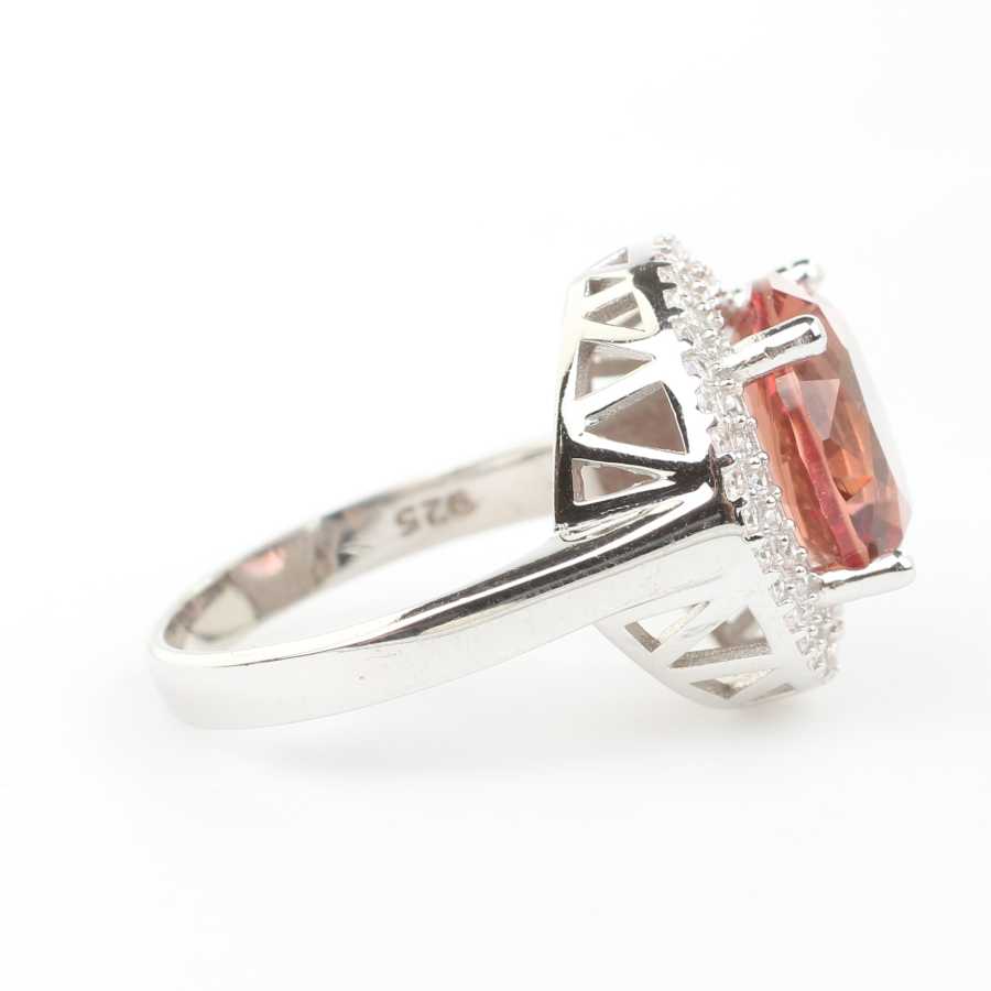 925 Sterling Silver Zultanite & Zircon Halo Ring
