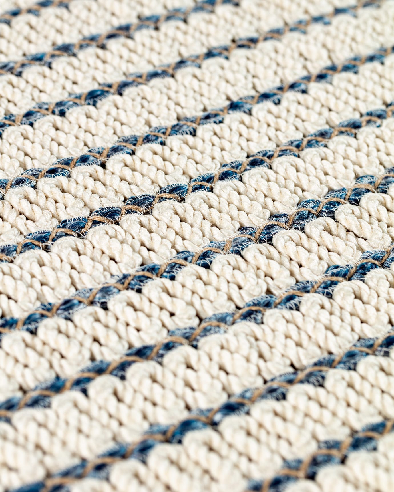 Hardwearing Polypropylene Fringed Kilim Rug - Talmont Style