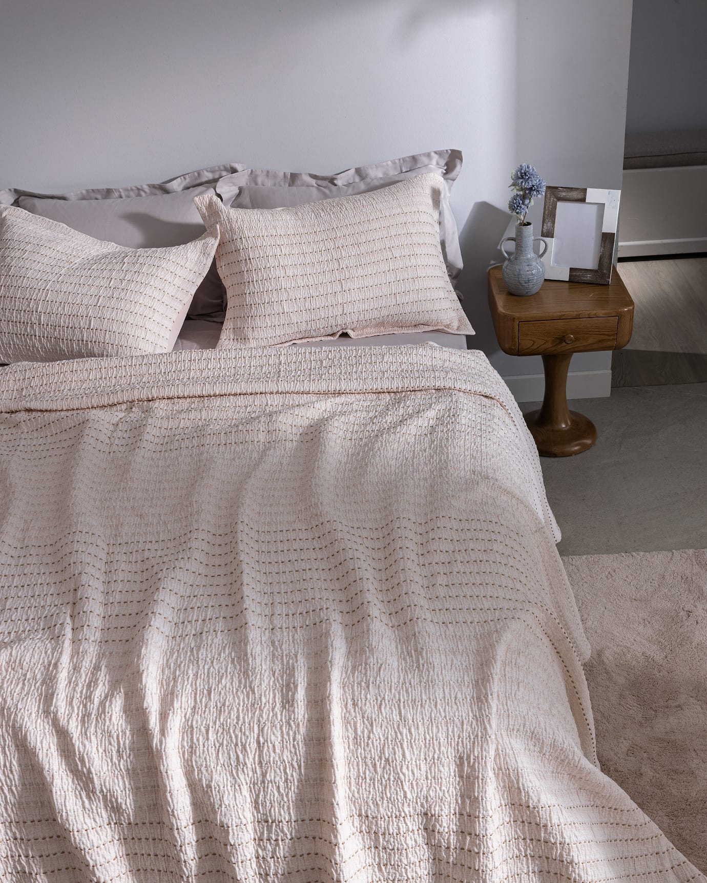100% Cotton Double Bedspread - Petite Collection