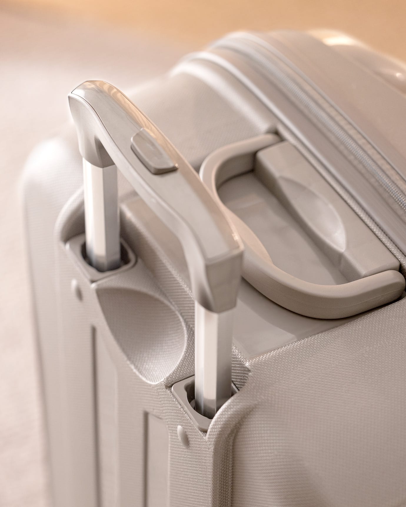 Medium Beige Hardside Suitcase - Durable Travel Luggage