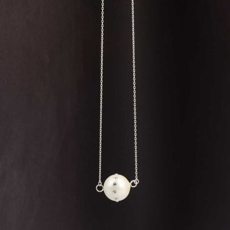 925 Sterling Silver White Pearl Pendant Necklace with Zircon Accents