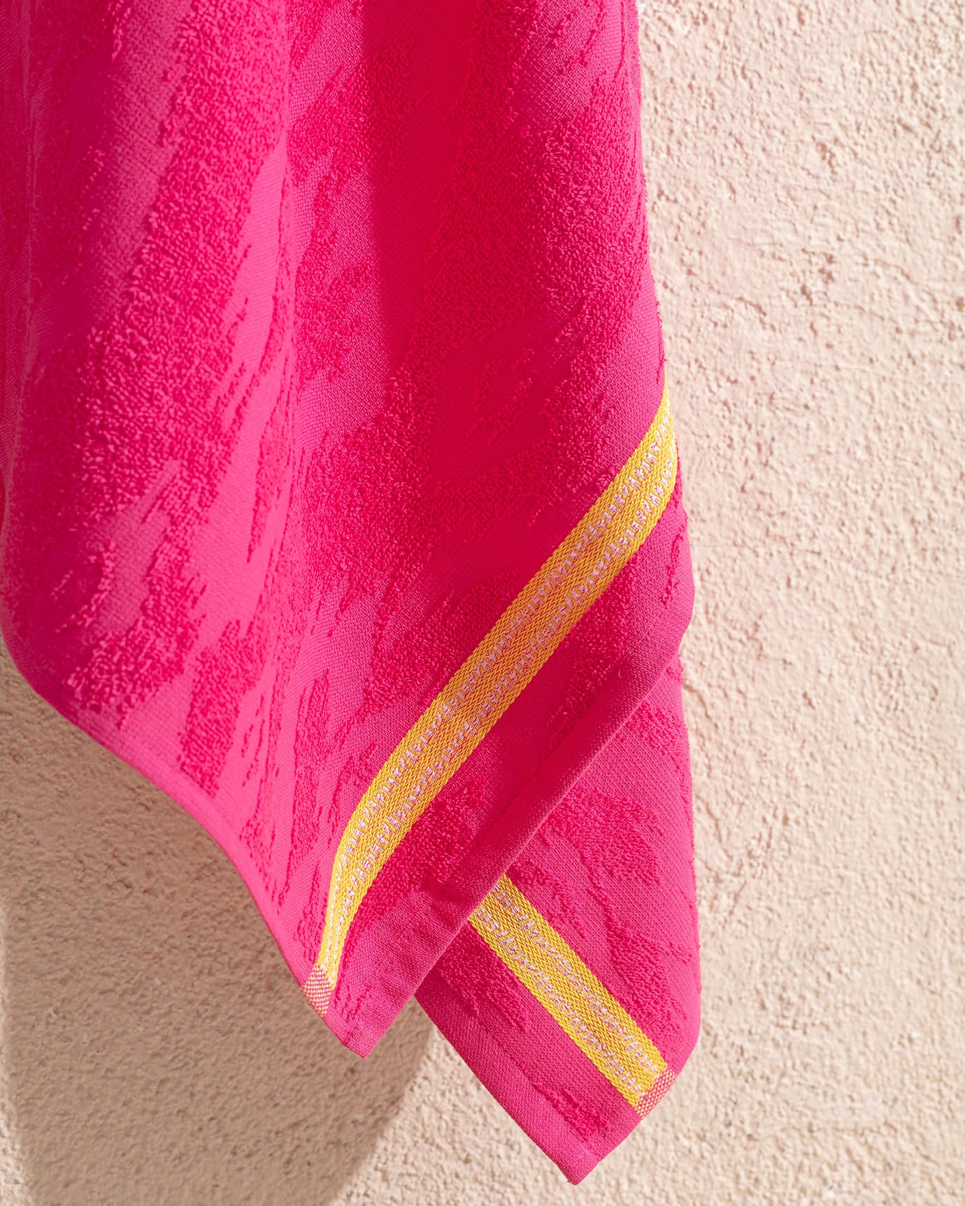 Niels Beach Towel