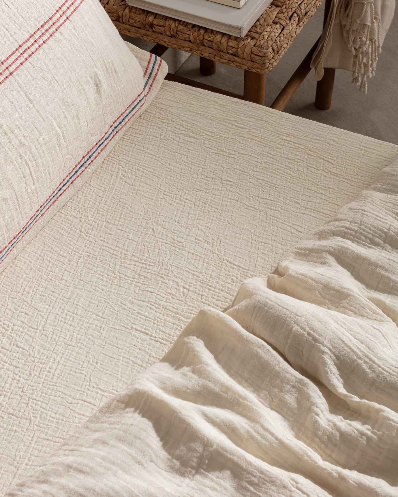 100% Cotton Single Duvet Cover Set - Yarn-Dyed Muslin Weave
