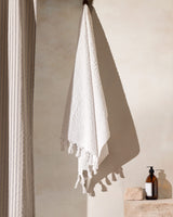 100% Cotton Bath Towel - Plush Softness & Absorbent