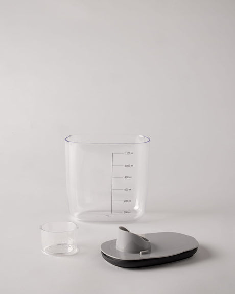Soft Grey Food Storage Container with Lid - 1300 ml Kitchen Pantry Organizer