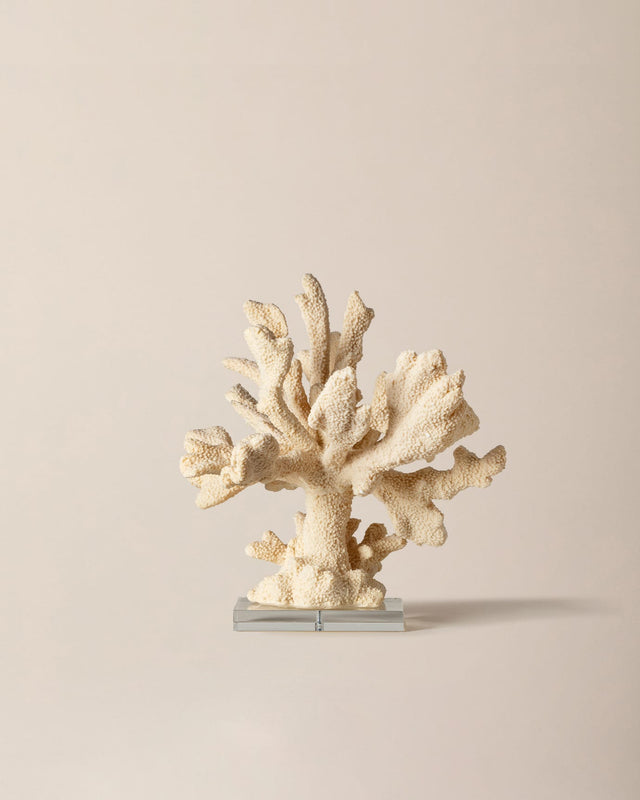 Elegant Resin Figurine - Beatrice Cream Accent Sculpture