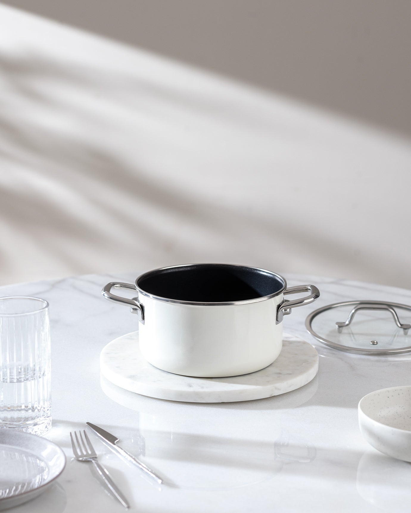 Titanium Enamel Deep Cooking Pot, 18 cm, White