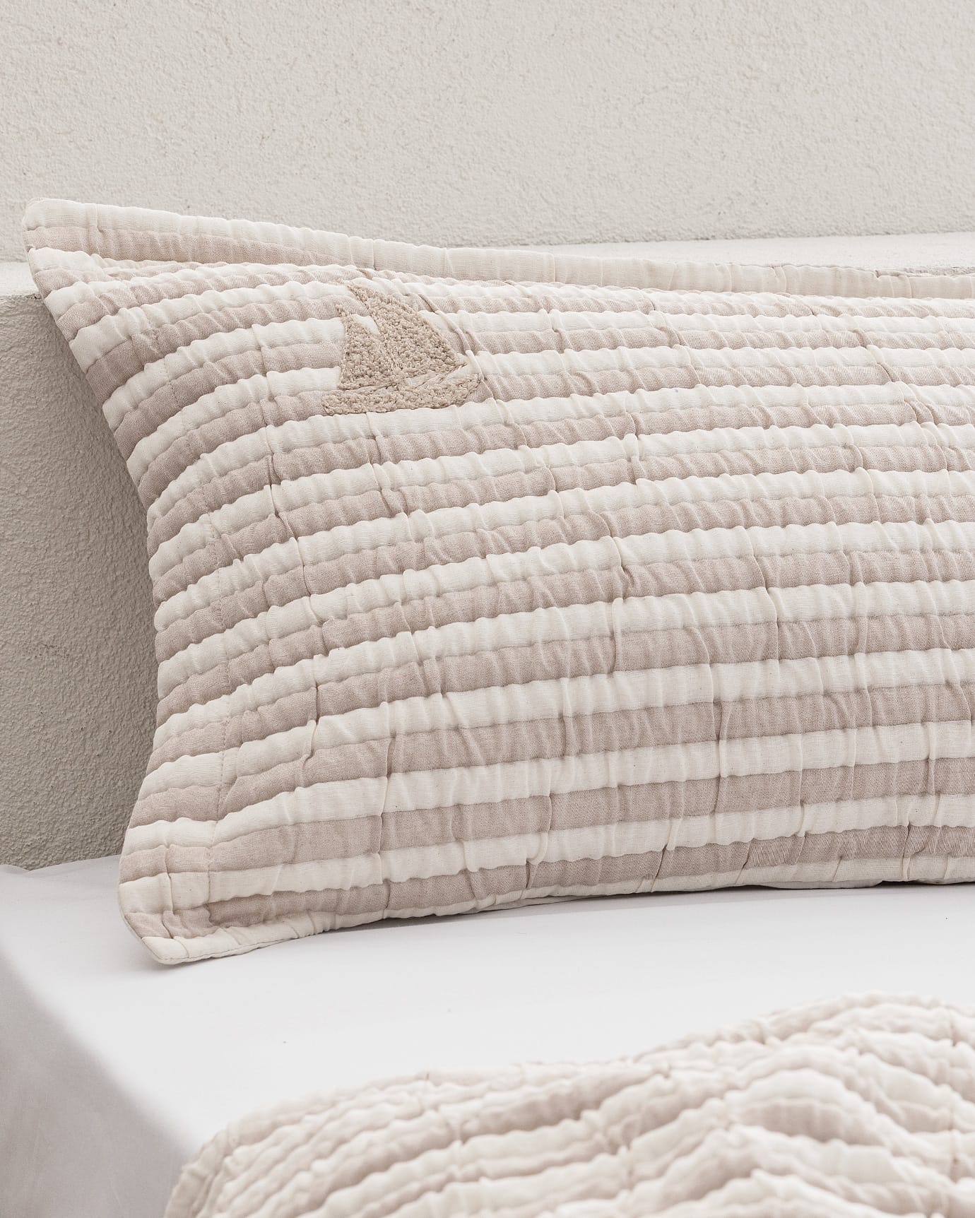 Cotton Blend Double Bedspread Set - Soft & Timeless Comfort