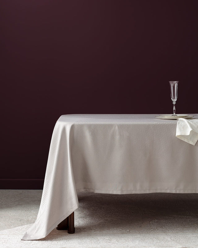 Durable Polyester Tablecloth - Sophisticated Bourdon Weave
