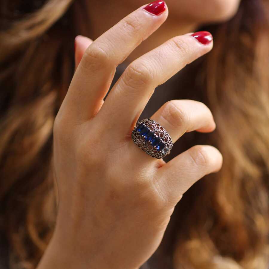 925 Sterling Silver Filigree Ring - Blue & White Zircon
