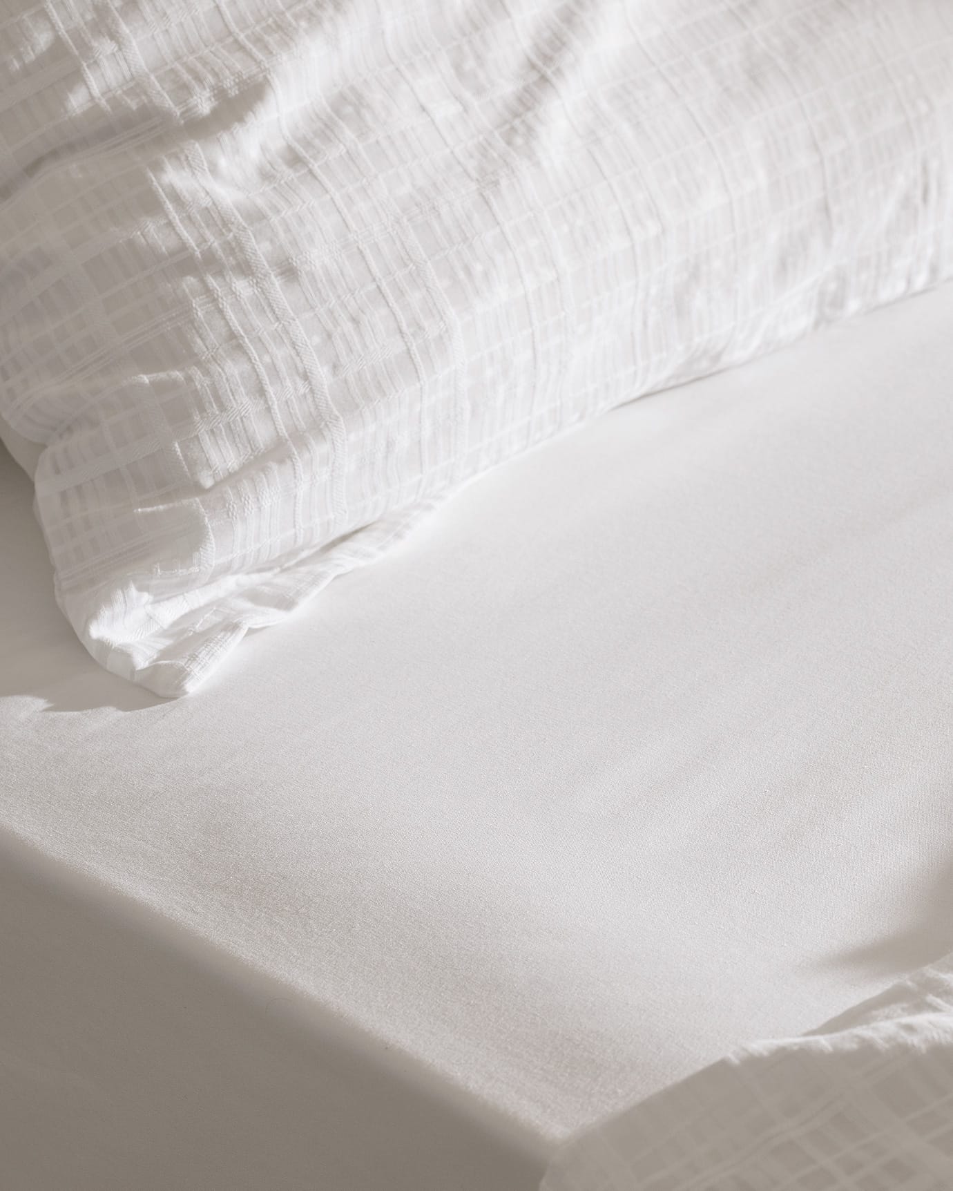 100% Cotton King Size Duvet Cover Set - Lumiere Armure Weave