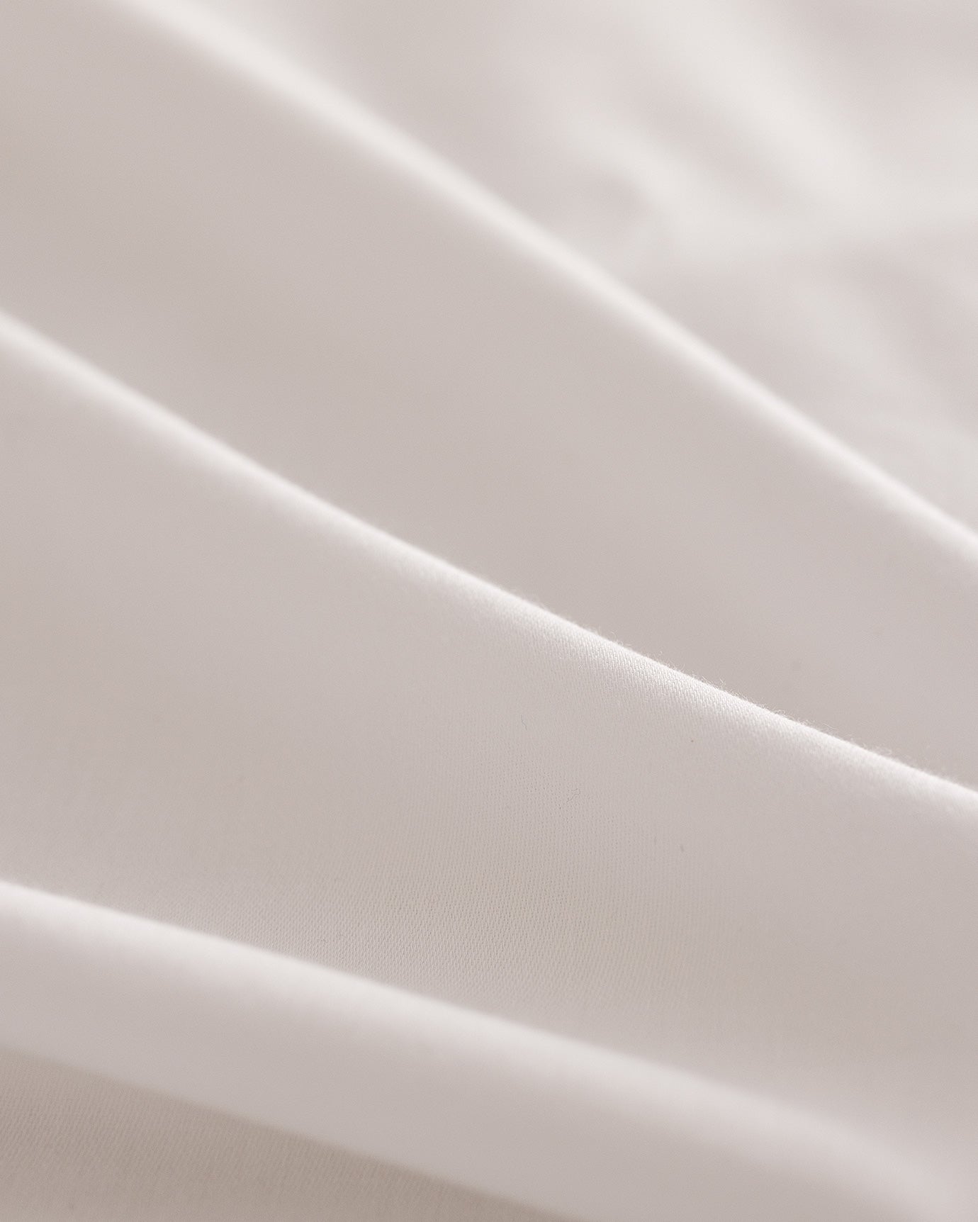 100% Cotton Sateen Double Duvet Cover - Smooth & Serene