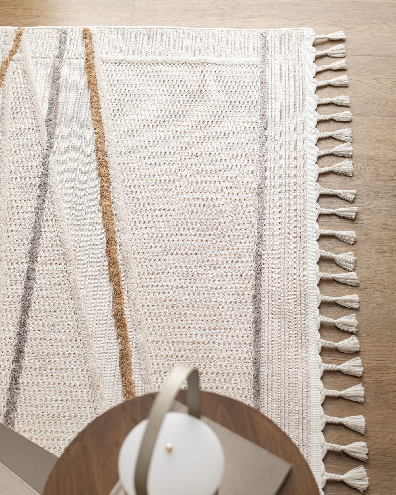 Polyester Area Rug - Modern Grey Design with Soft Pile