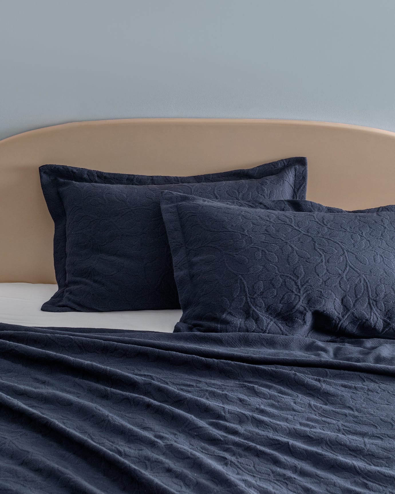 Chantal 100% Cotton Double Bedspread - Soft & Breathable Bed Cover