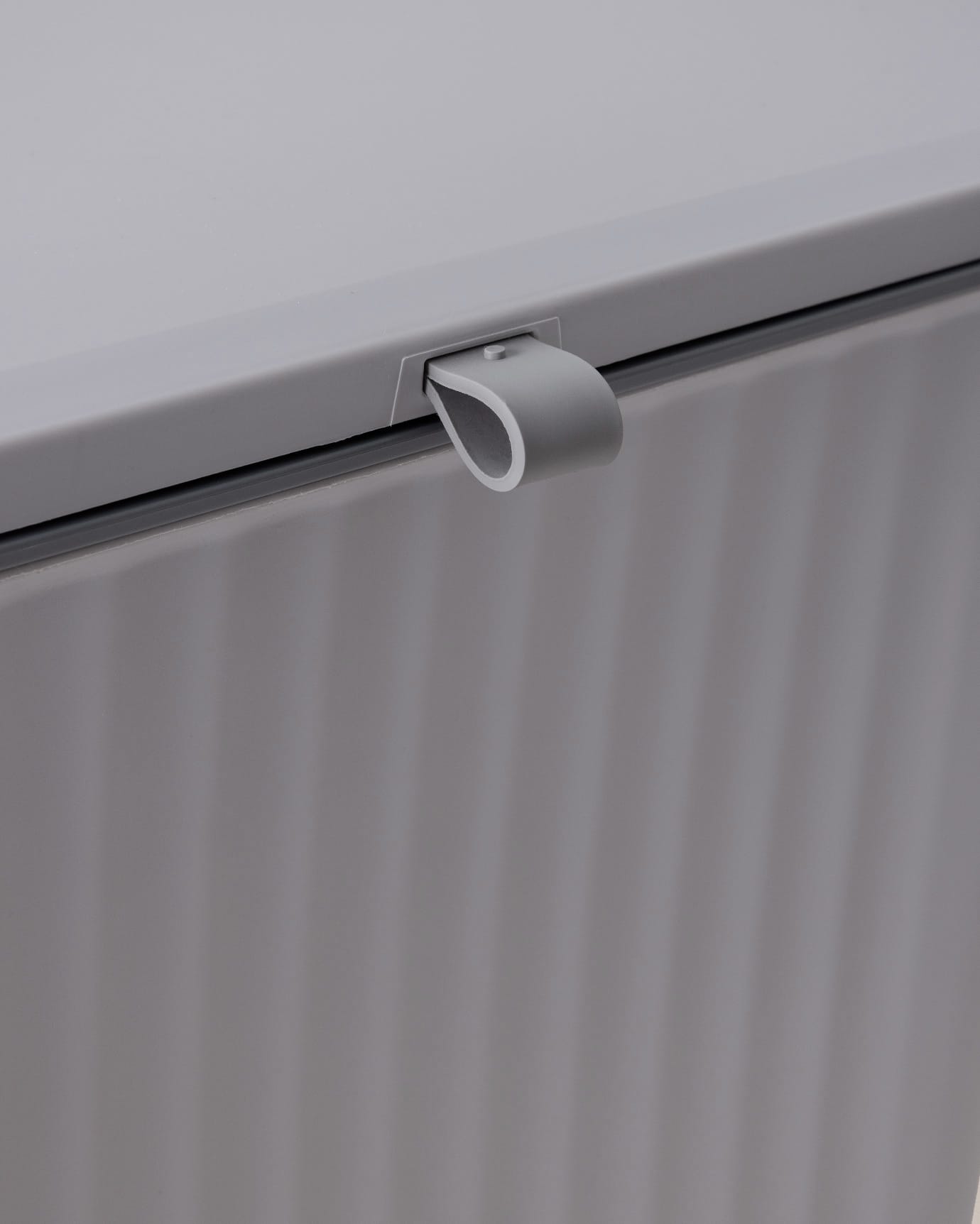 Plastic Hanging Waste Bin - Modern Space-Saving Design