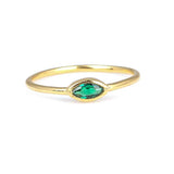 925 Sterling Silver Emerald Color Zircon Ring - Elegant Shuttle Design