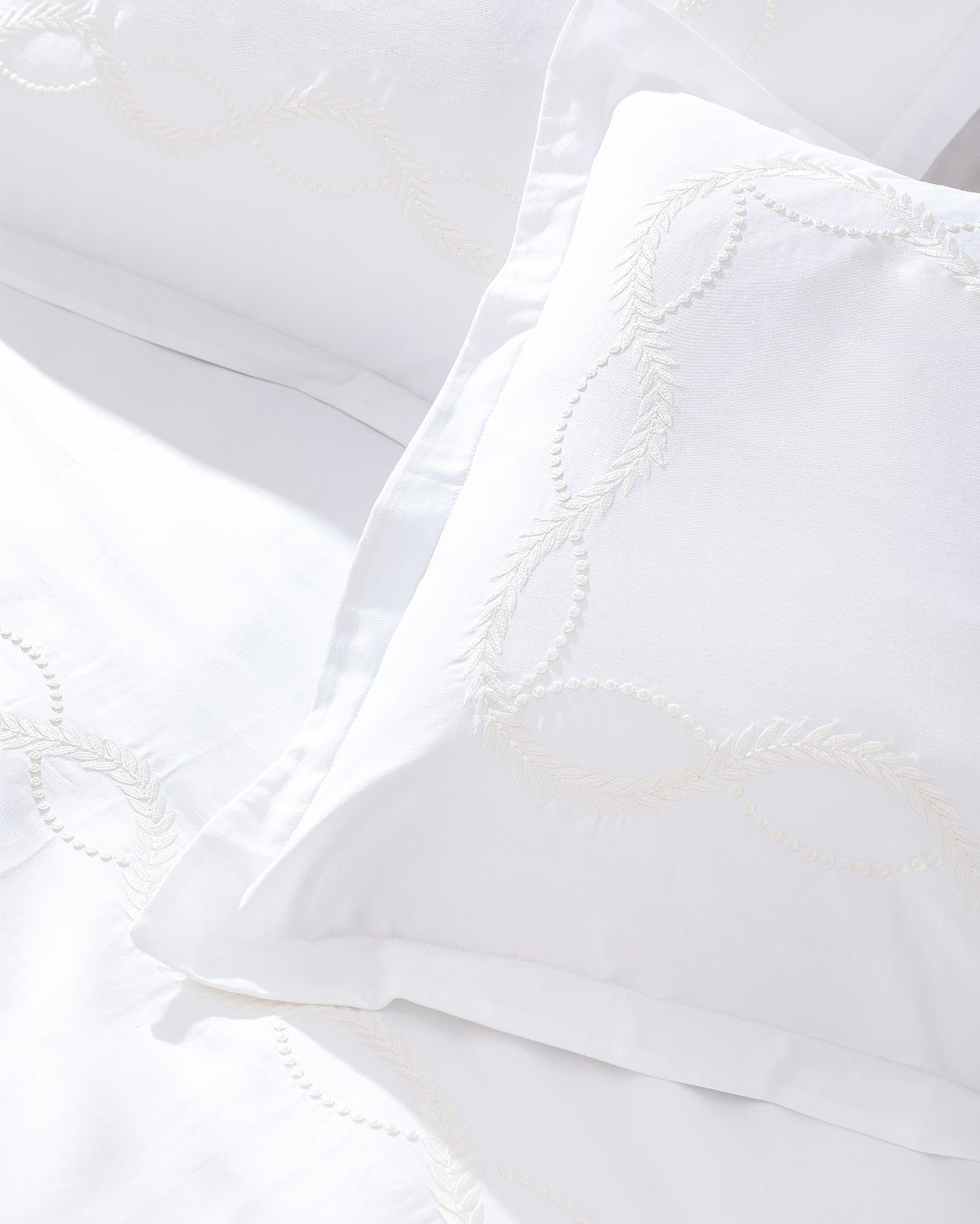 100% Cotton Sateen Double Duvet Set - Marguerite Embroidery