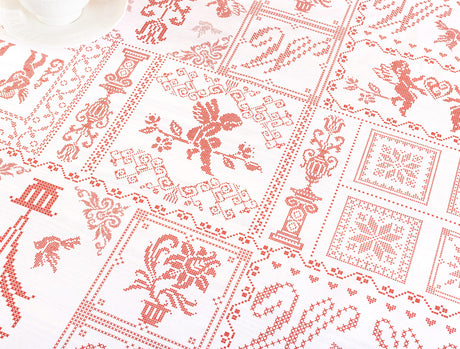Durable Polycotton Tablecloth for Dining & Kitchen
