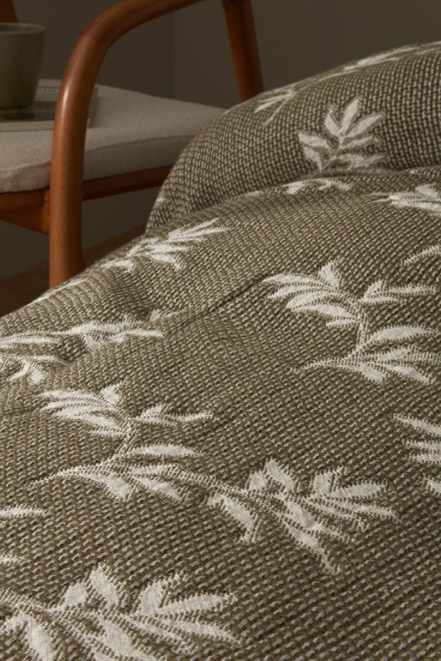 Almira Double Jacquard Quilt - 200x220 cm Khaki