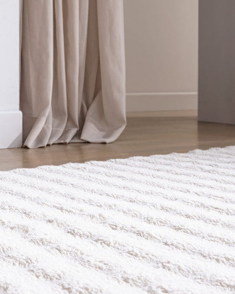 Bubble Pattern Cream Area Rug - Soft & Modern Floor Carpet