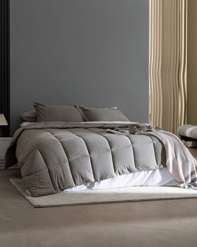 Meleni King Size Bedding Set - Brown