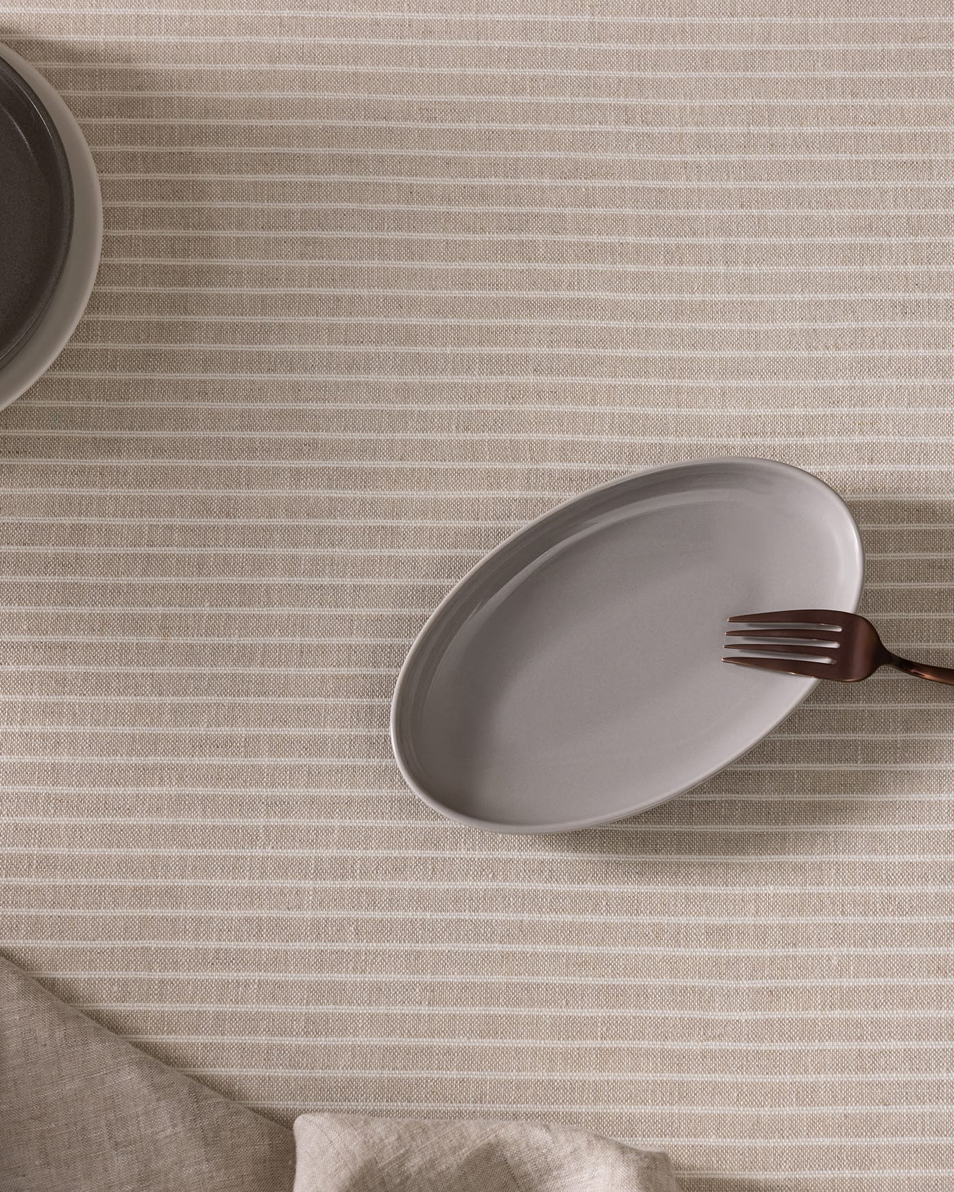 New Bone China Oval Plate - Modern Minimalist