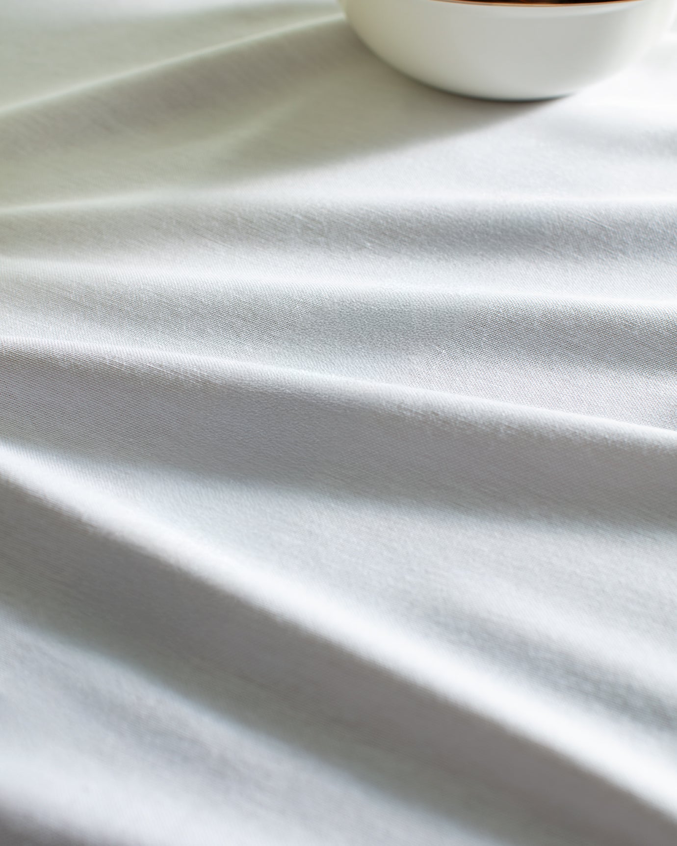 Premium Polycotton Tablecloth - Elegant Two-Tone Dining Accent