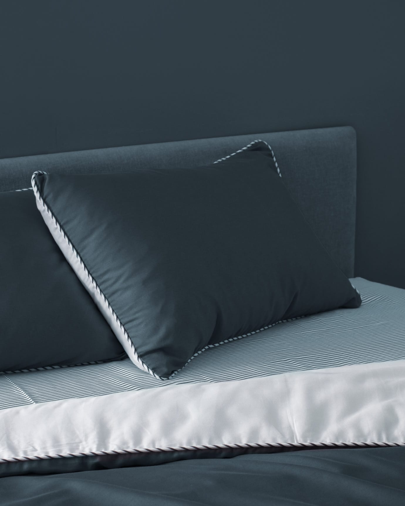 100% Cotton Double Duvet Cover Set - Printed Sateen Weave