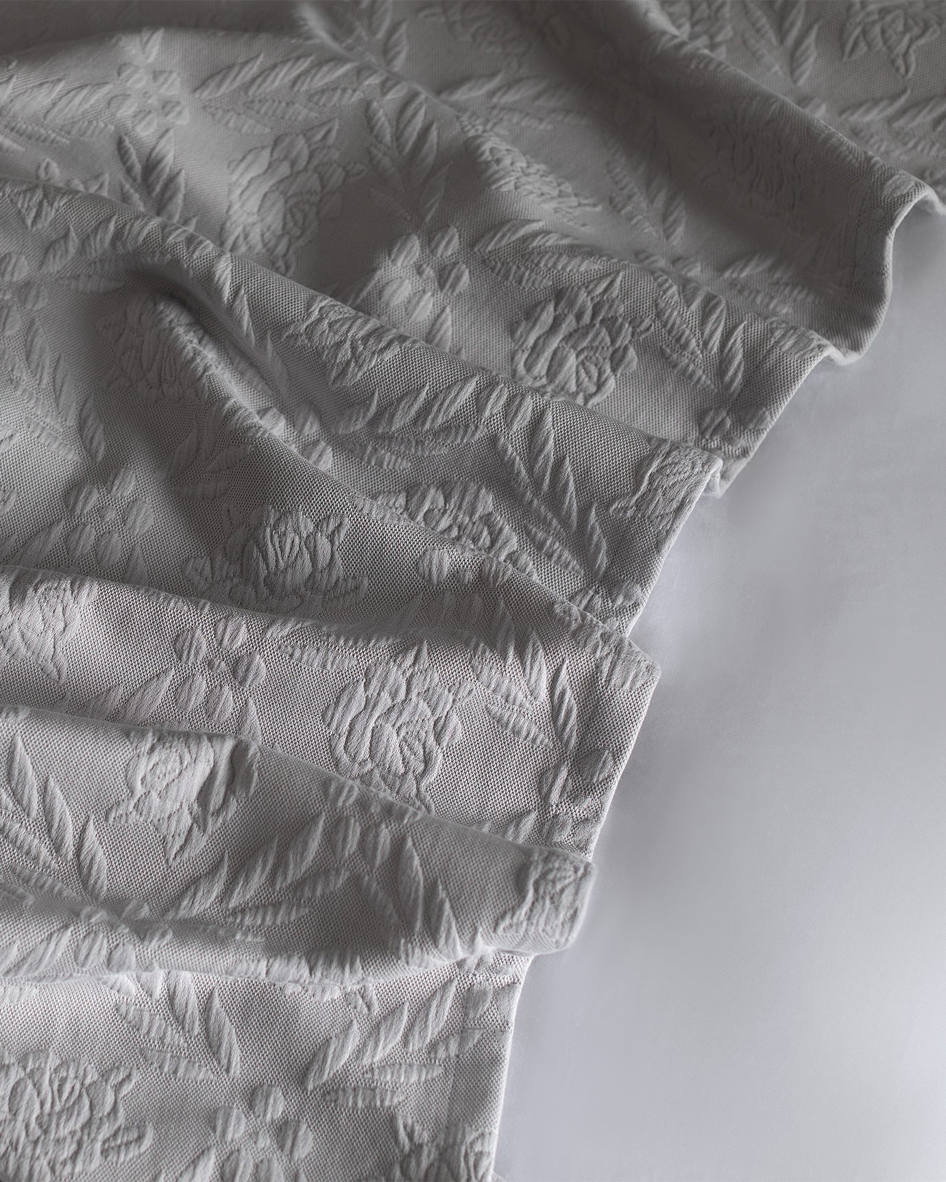 Cotton Blend King Size Bedspread Set - Floral Luxury Design