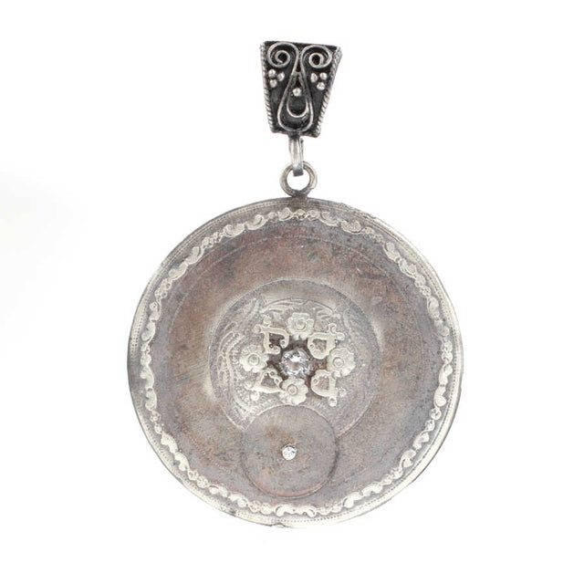 925 Sterling Silver Medallion Pendant - Heart & Flowers with Zircon