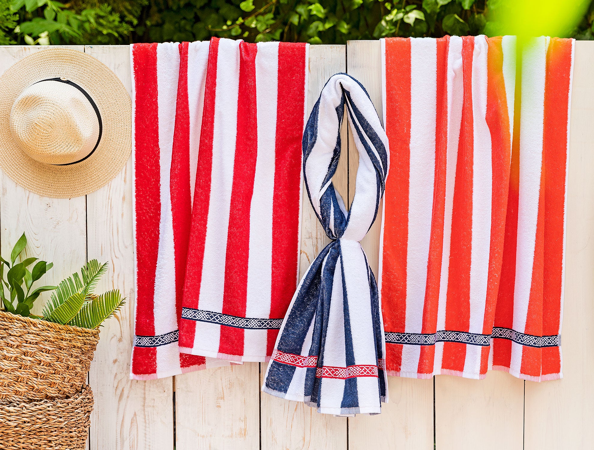 Soft Cotton Beach Towel - Vibrant Yarn-Dyed Design