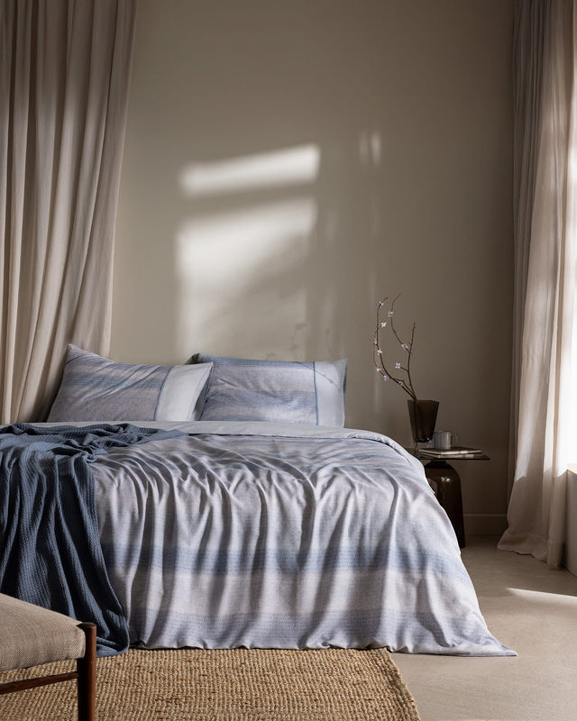100% Cotton King Size Duvet Set - Soft Crepe Weave & Printed Design
