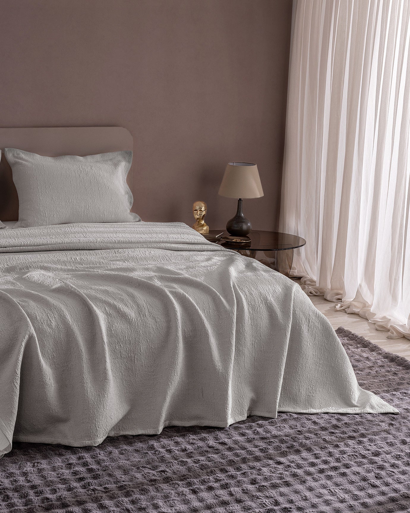 Viscose & Polyester Double Bedspread - Luxurious Softness & Style