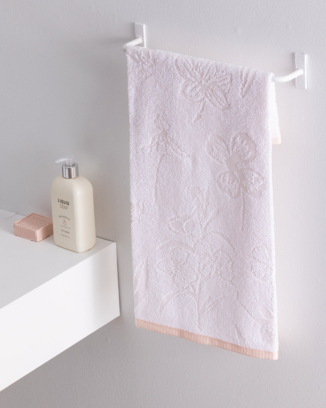 Opale Cotton Face Towel - Soft Absorbent Bathroom Towel - Powder Pink