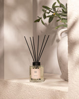 Elegant Black Scent Reed Diffuser - 200ml Home Fragrance Oil