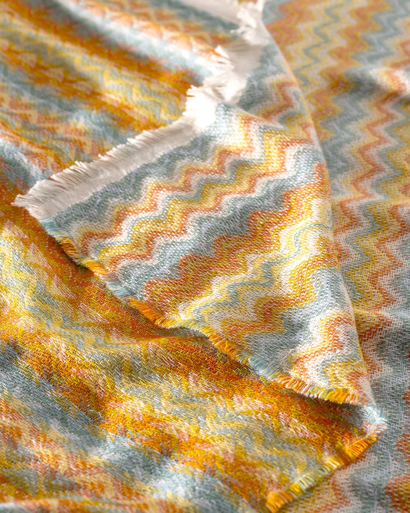 Cotton Blend Double Bedspread - Colorful Pattern
