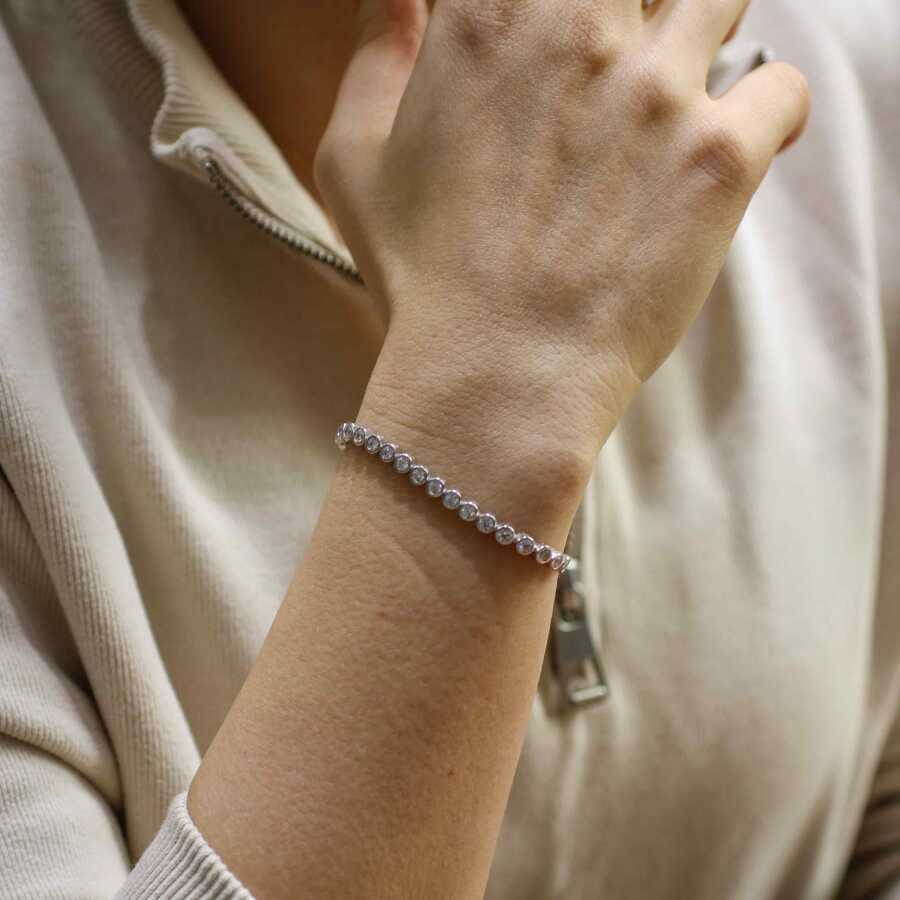 Sterling Silver Zirconia Tennis Bracelet - Adjustable Slider