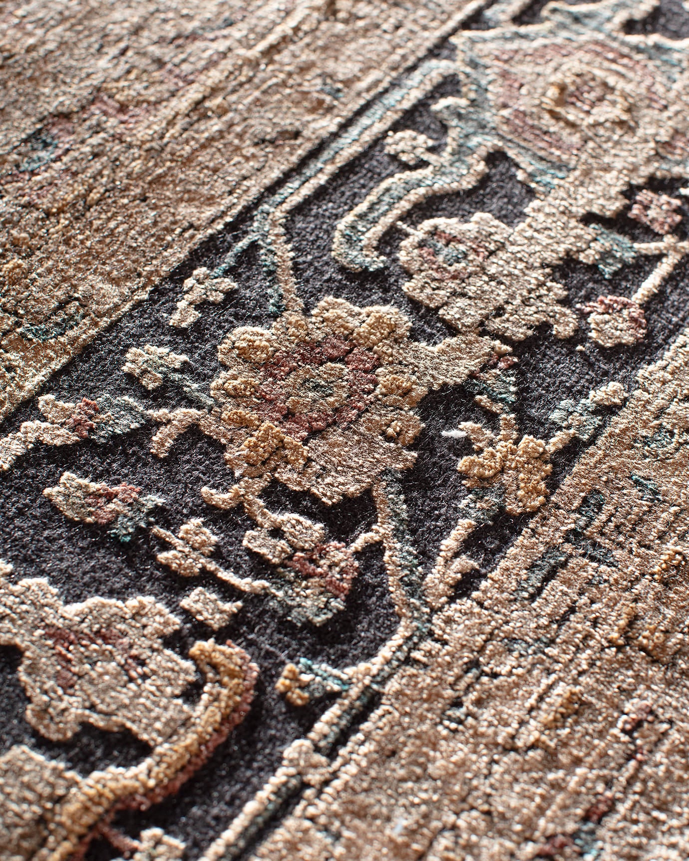 Chambery Pattern Area Rug - Modern Soft Home Carpet