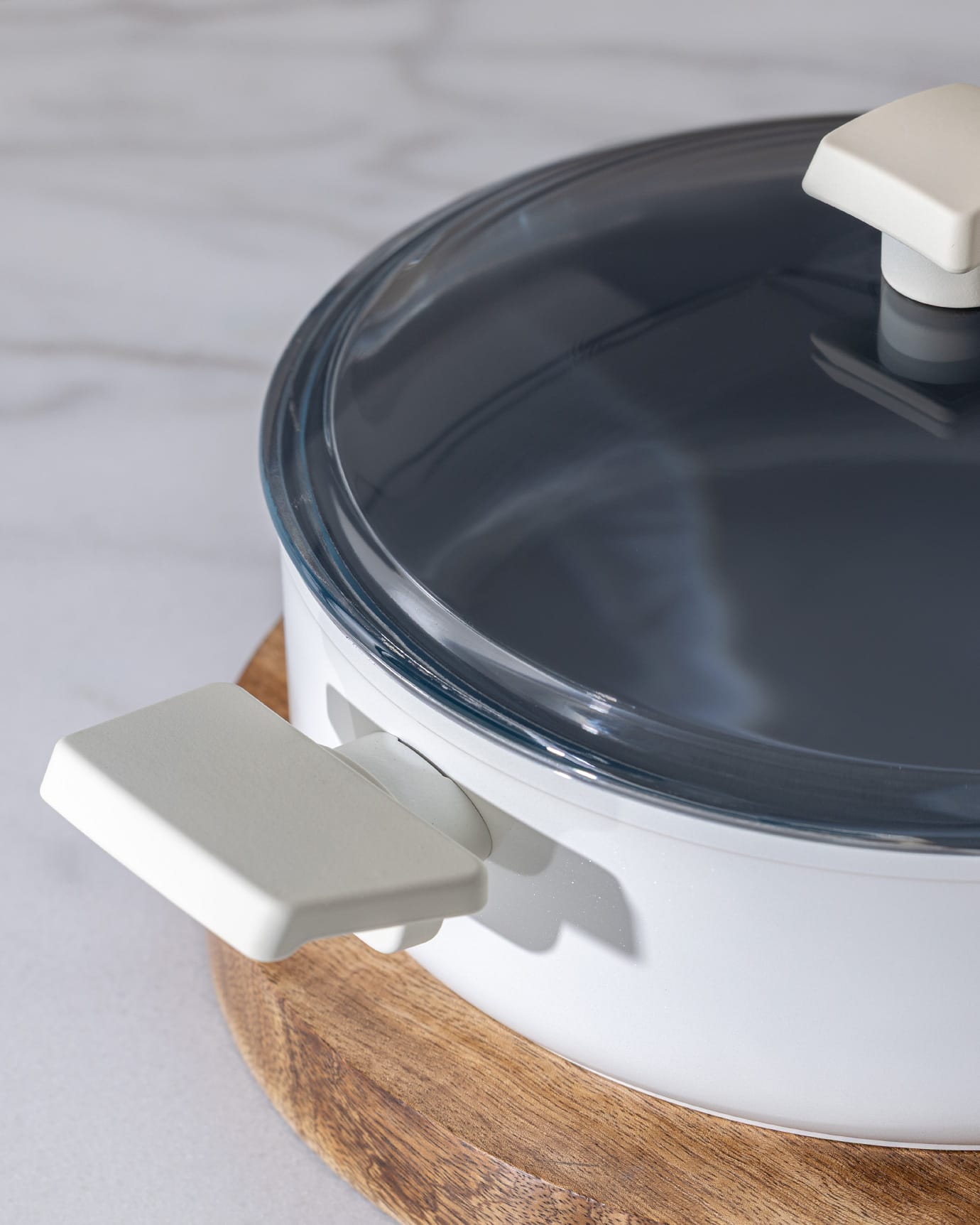 Nano Ceramic Nonstick Shallow Casserole Pot - 26 cm, White & Anthracite