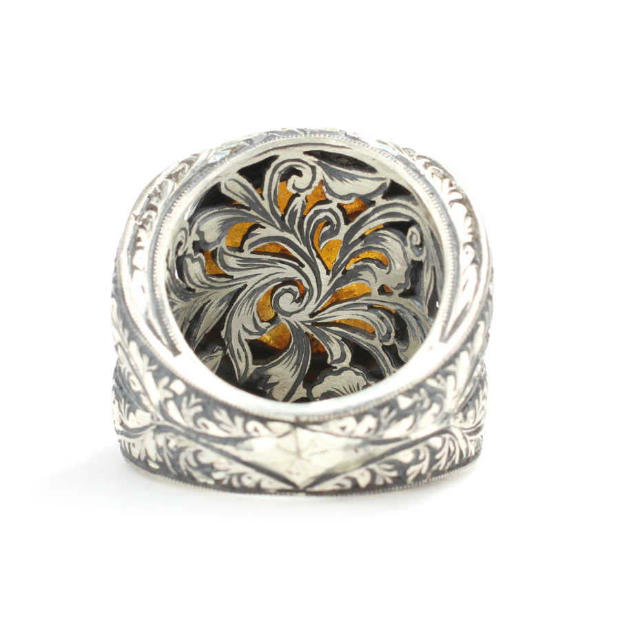 925 Sterling Silver Round Amber Men's Ring - Hand-Engraved Design