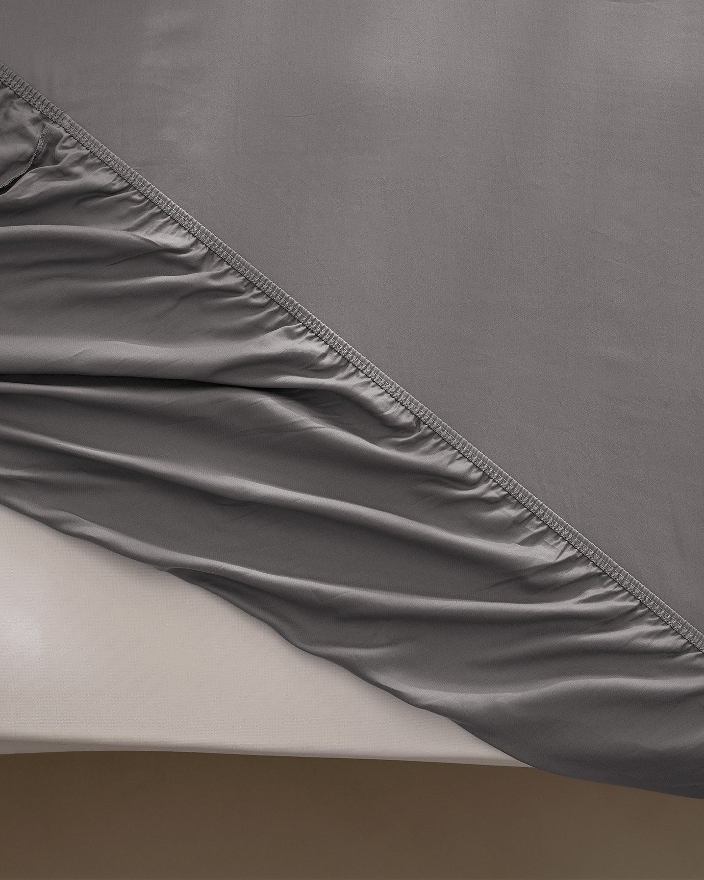 King Size Fitted Sheet - 100% Cotton Sateen - Soft Deep Pocket Bedding