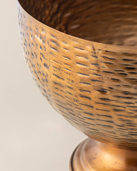 Vintage-Inspired Brass Serving Bowl - Aeterna Design for Elegant Tables
