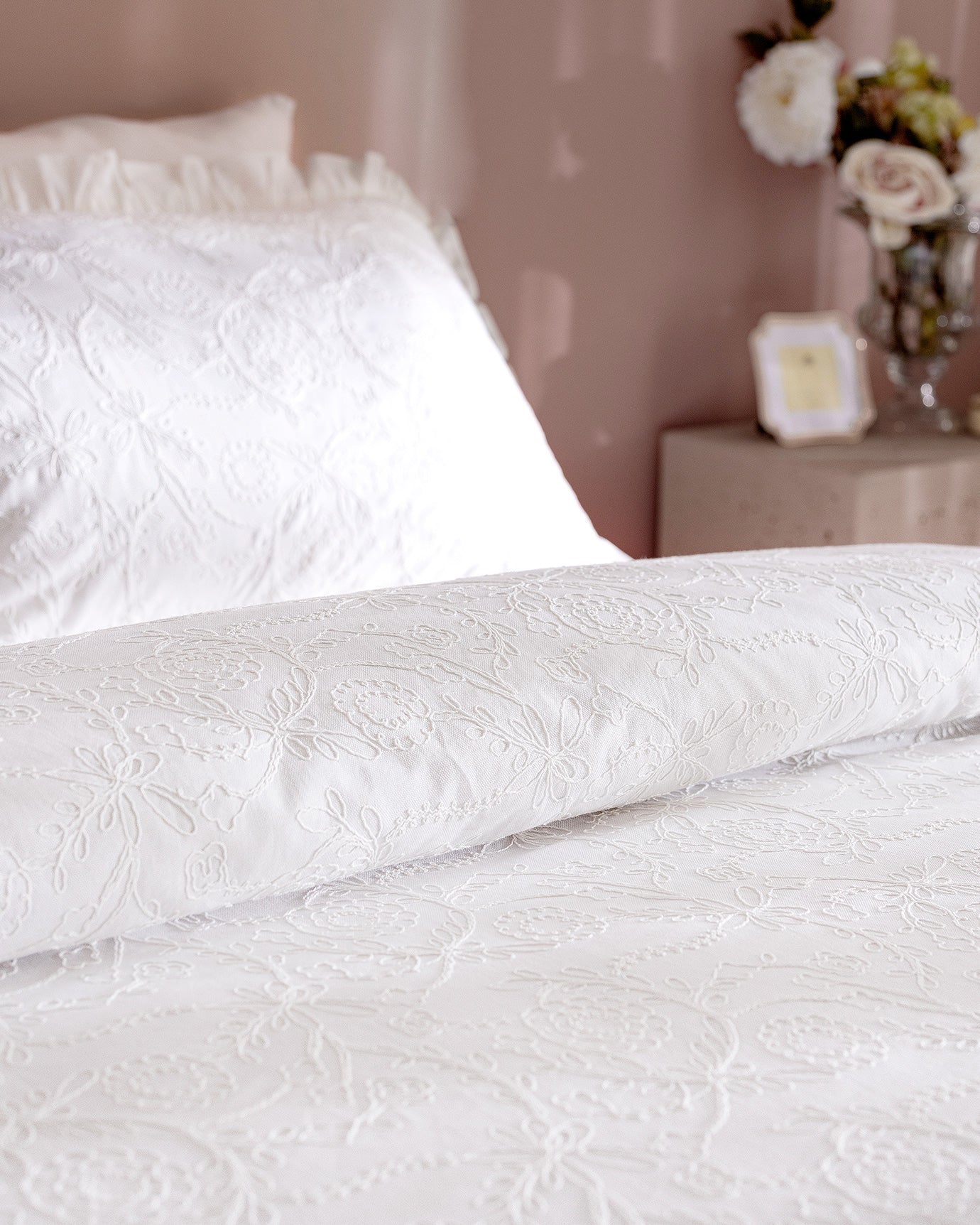 100% Cotton King Size Duvet Cover Set - Aulne Embroidered Design