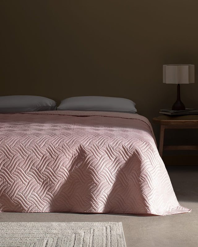 King Size Printed Bedspread, Soft Powder Pink Bed Cover, Elegant Bedroom Decor