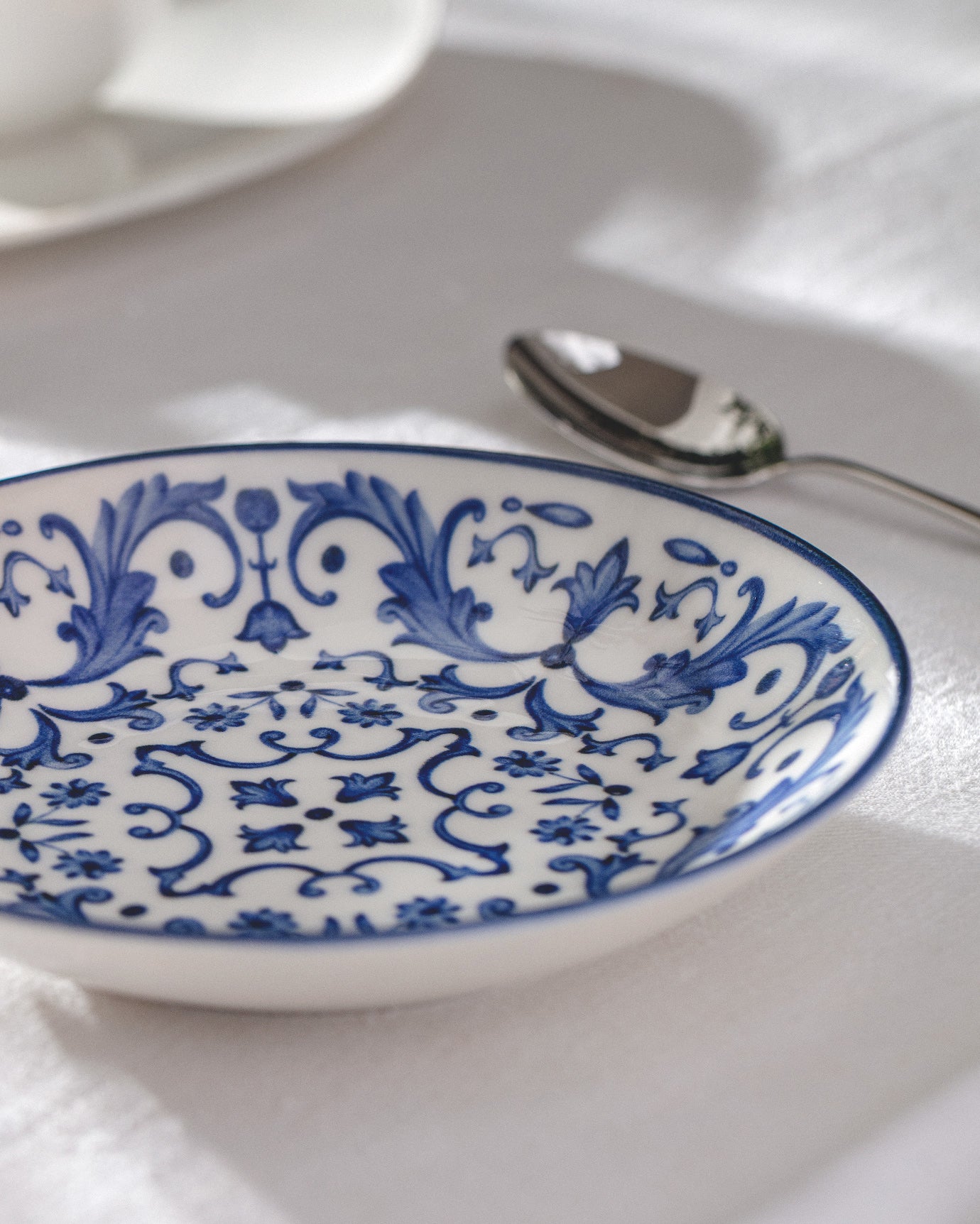 New Bone China Dining Plate - Reve Bleu Serenity Blue & White