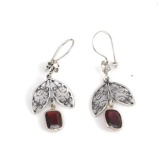 Handcrafted Sterling Silver Garnet Filigree Drop Earrings