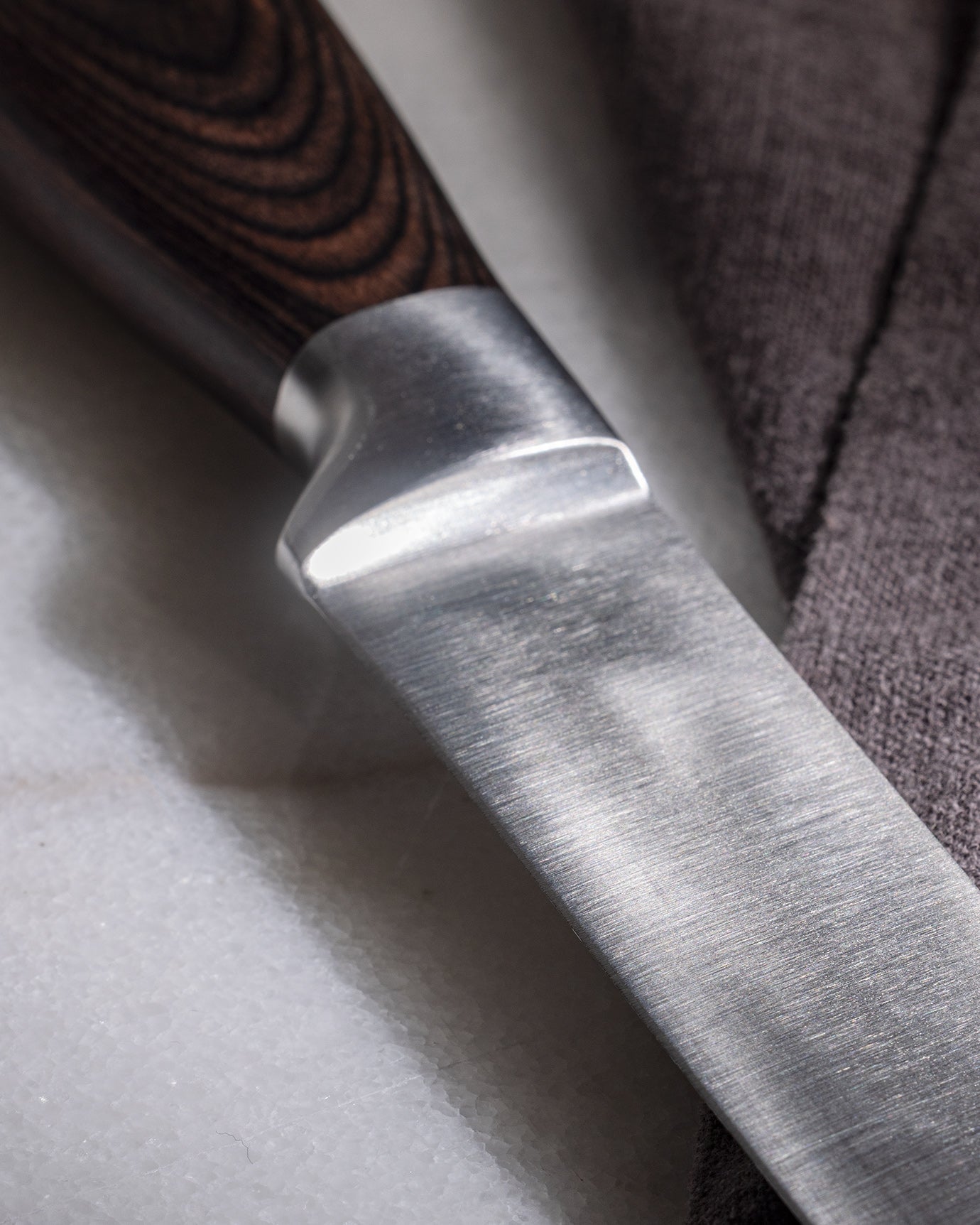 Renata Slicing Knife, Brown Handle Kitchen Blade for Precise Food Prep