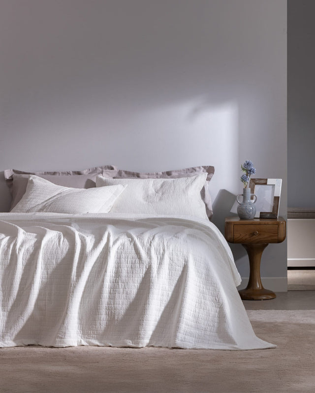 Feolette Double Bedspread - Quilted Bed Cover for Bedroom