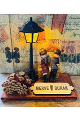Romantic Couple Figurine with Light-Up Lamppost - Personalized Gift